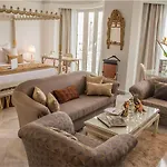 Hotel La Maison Blanche
